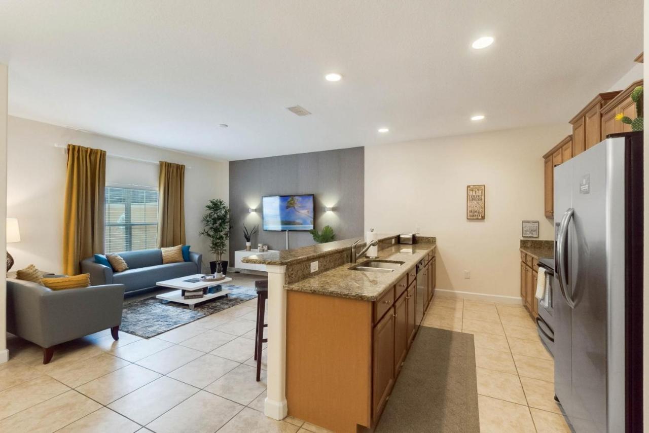 Townhome W Pool Near Disney & Orlando Attractions Kissimmee Extérieur photo