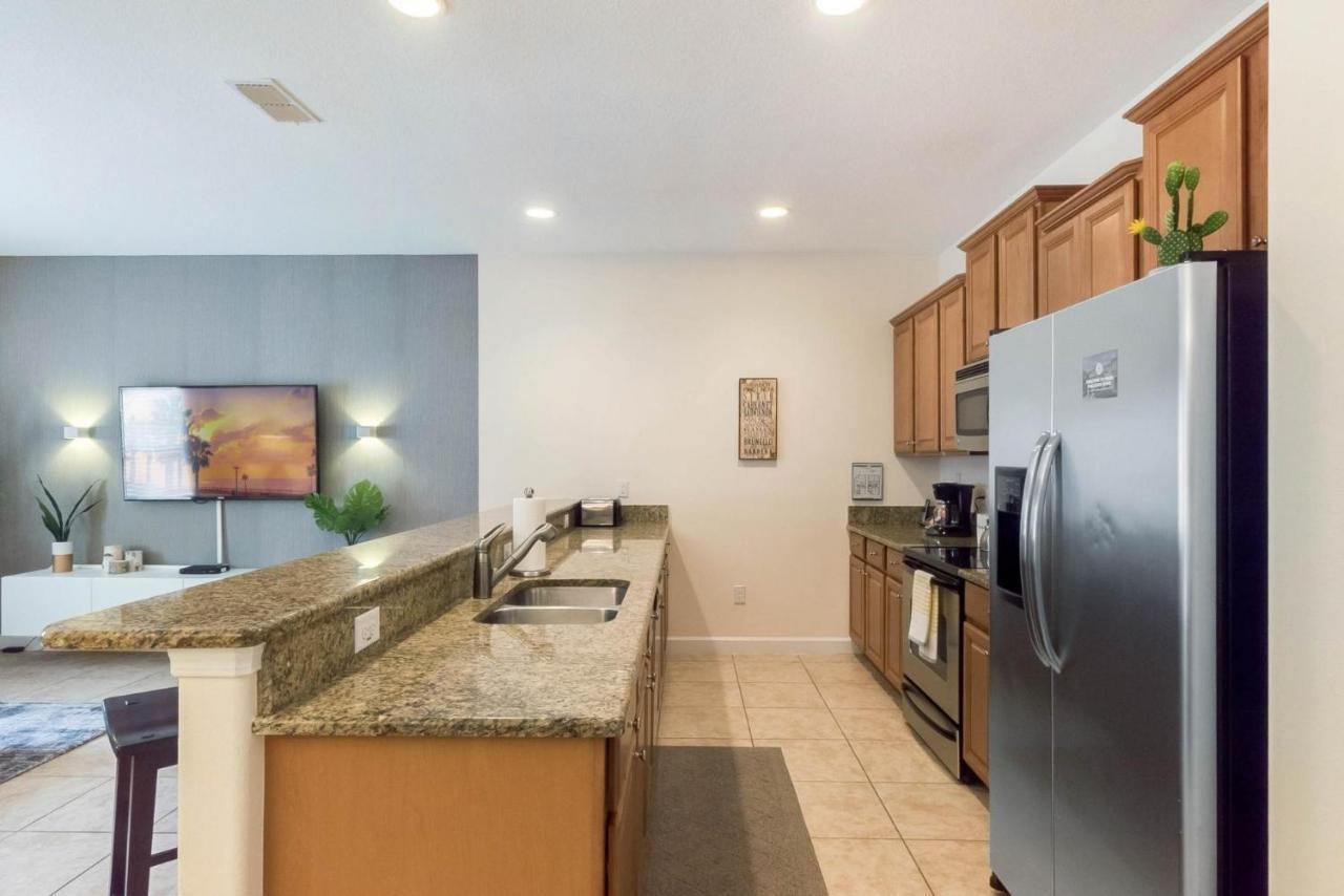 Townhome W Pool Near Disney & Orlando Attractions Kissimmee Extérieur photo